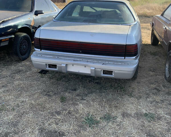 Серый Крайслер ЛЕ Барон, объемом двигателя 2.2 л и пробегом 200 тыс. км за 800 $, фото 4 на Automoto.ua