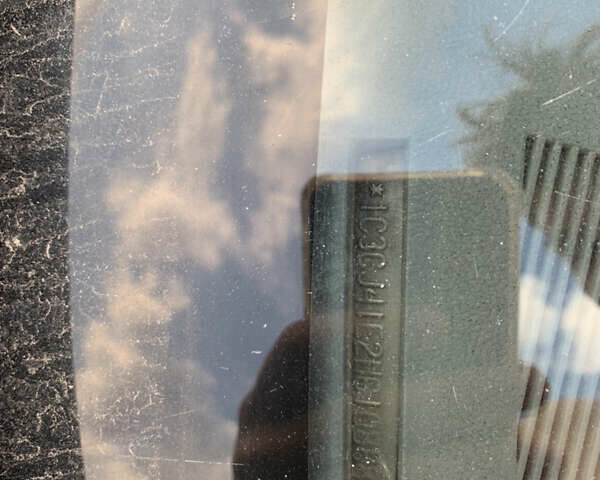 Серый Крайслер ЛЕ Барон, объемом двигателя 2.2 л и пробегом 200 тыс. км за 800 $, фото 6 на Automoto.ua