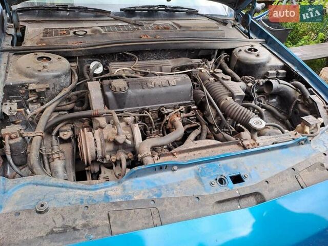 Синий Крайслер Лазер, объемом двигателя 2.5 л и пробегом 172 тыс. км за 3800 $, фото 11 на Automoto.ua