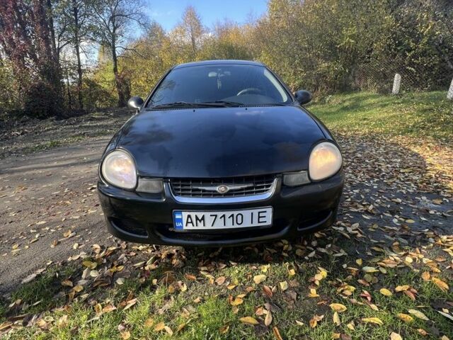 Чорний Крайслер Neon, об'ємом двигуна 2 л та пробігом 230 тис. км за 2303 $, фото 4 на Automoto.ua