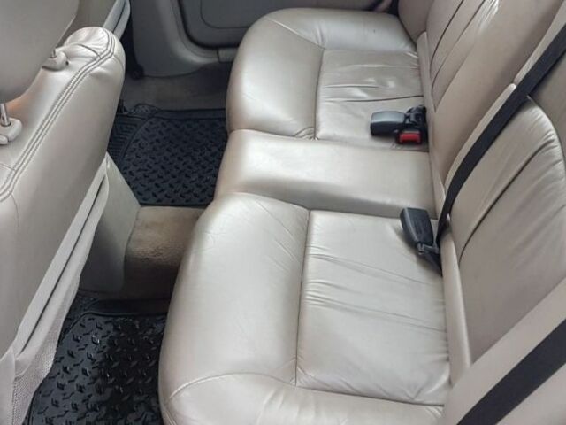 Чорний Крайслер Neon, об'ємом двигуна 2 л та пробігом 260 тис. км за 1300 $, фото 3 на Automoto.ua