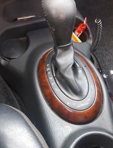 Черный Крайслер Неон, объемом двигателя 2 л и пробегом 265 тыс. км за 4500 $, фото 13 на Automoto.ua