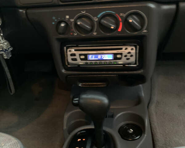 Фіолетовий Крайслер Neon, об'ємом двигуна 2 л та пробігом 187 тис. км за 2650 $, фото 25 на Automoto.ua