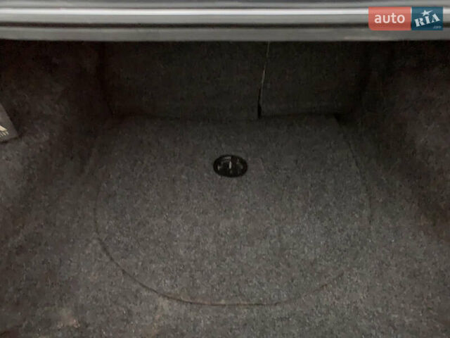 Фіолетовий Крайслер Neon, об'ємом двигуна 2 л та пробігом 187 тис. км за 2650 $, фото 16 на Automoto.ua