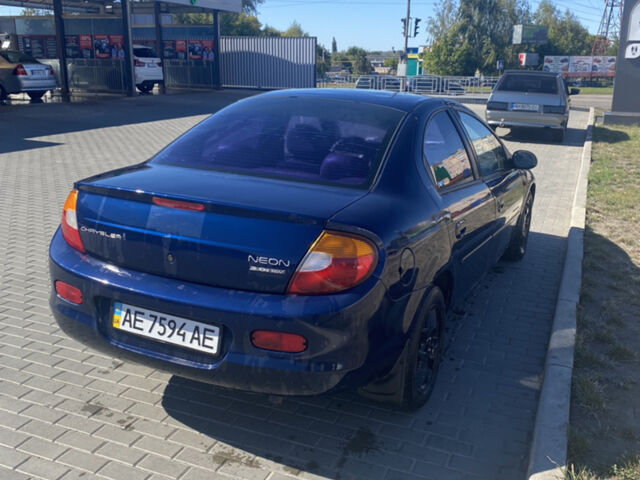 Синій Крайслер Neon, об'ємом двигуна 2 л та пробігом 303 тис. км за 1600 $, фото 2 на Automoto.ua