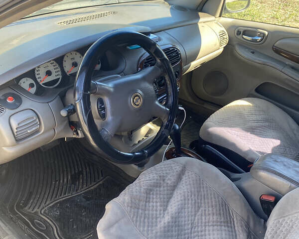 Синій Крайслер Neon, об'ємом двигуна 2 л та пробігом 303 тис. км за 2200 $, фото 6 на Automoto.ua