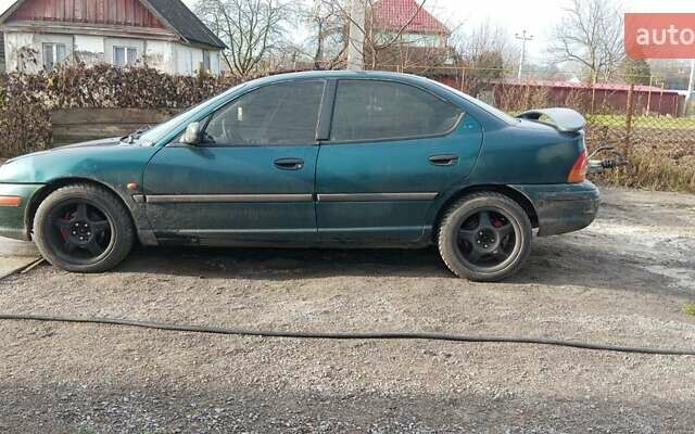 Зелений Крайслер Neon, об'ємом двигуна 2 л та пробігом 250 тис. км за 1700 $, фото 1 на Automoto.ua