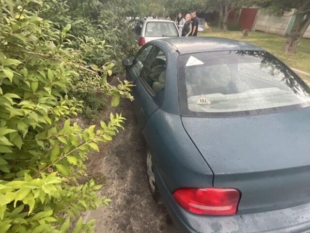 Зелений Крайслер Neon, об'ємом двигуна 2 л та пробігом 200 тис. км за 1200 $, фото 2 на Automoto.ua
