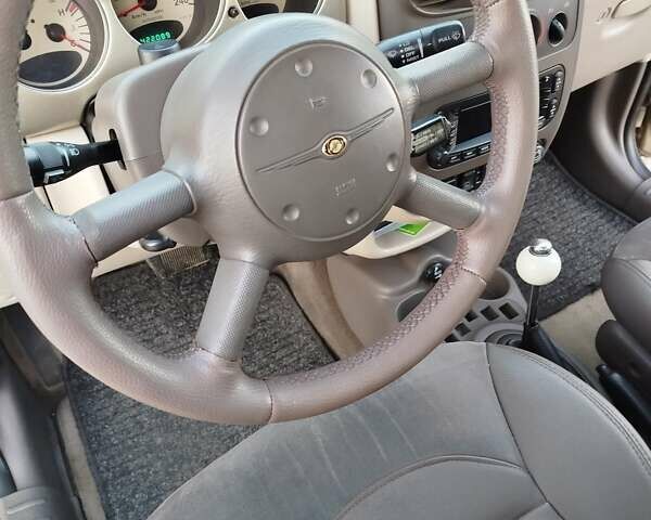 Бежевий Крайслер PT Cruiser, об'ємом двигуна 2 л та пробігом 400 тис. км за 4300 $, фото 10 на Automoto.ua