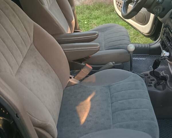 Чорний Крайслер PT Cruiser, об'ємом двигуна 2 л та пробігом 355 тис. км за 3000 $, фото 16 на Automoto.ua