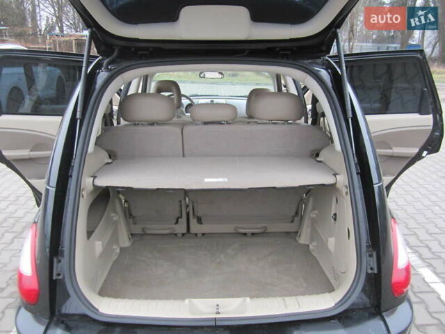 Черный Крайслер ПТ Крузер, объемом двигателя 2.4 л и пробегом 122 тыс. км за 5100 $, фото 14 на Automoto.ua