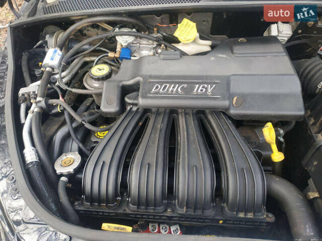 Черный Крайслер ПТ Крузер, объемом двигателя 2 л и пробегом 220 тыс. км за 3800 $, фото 9 на Automoto.ua