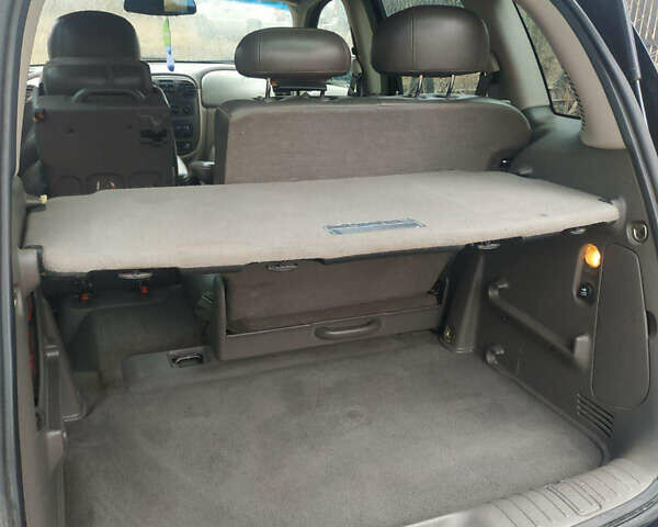 Черный Крайслер ПТ Крузер, объемом двигателя 2 л и пробегом 220 тыс. км за 3800 $, фото 5 на Automoto.ua