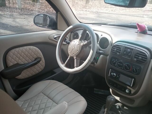 Чорний Крайслер PT Cruiser, об'ємом двигуна 2 л та пробігом 273 тис. км за 3743 $, фото 7 на Automoto.ua