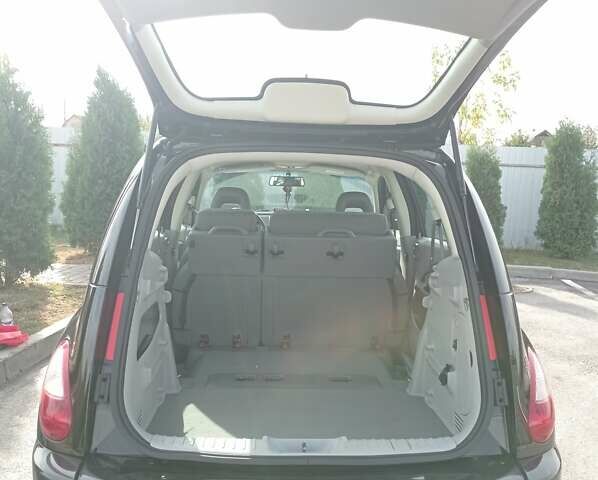 Черный Крайслер ПТ Крузер, объемом двигателя 1.6 л и пробегом 170 тыс. км за 7500 $, фото 18 на Automoto.ua