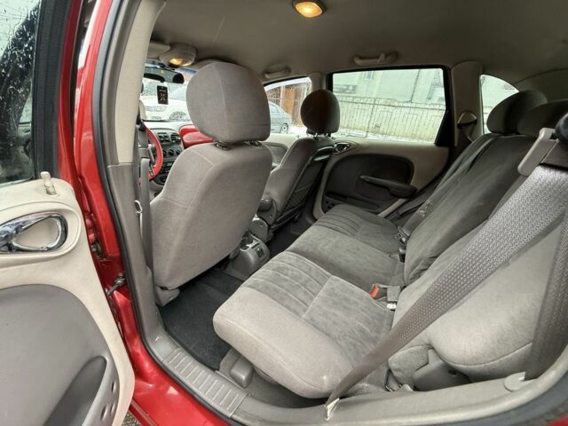 Красный Крайслер ПТ Крузер, объемом двигателя 2 л и пробегом 219 тыс. км за 2999 $, фото 10 на Automoto.ua