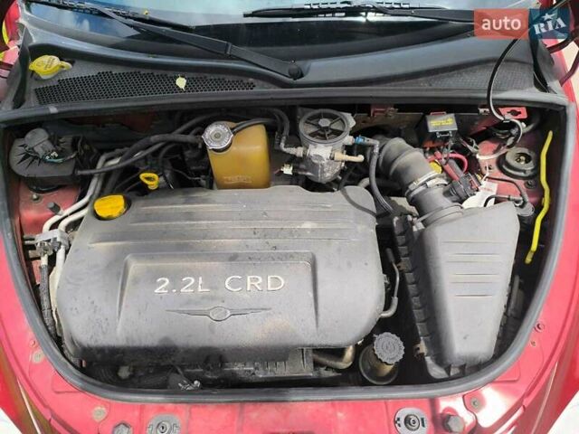 Червоний Крайслер PT Cruiser, об'ємом двигуна 2.2 л та пробігом 233 тис. км за 2700 $, фото 1 на Automoto.ua