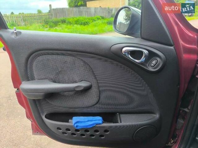Червоний Крайслер PT Cruiser, об'ємом двигуна 2.2 л та пробігом 233 тис. км за 2700 $, фото 11 на Automoto.ua