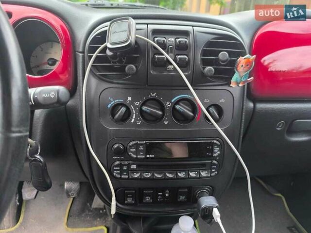 Червоний Крайслер PT Cruiser, об'ємом двигуна 2.2 л та пробігом 233 тис. км за 2700 $, фото 12 на Automoto.ua