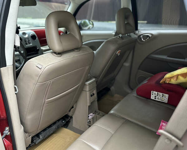 Красный Крайслер ПТ Крузер, объемом двигателя 2.43 л и пробегом 84 тыс. км за 4500 $, фото 7 на Automoto.ua