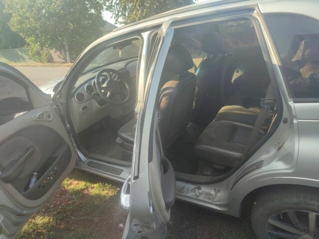 Сірий Крайслер PT Cruiser, об'ємом двигуна 2 л та пробігом 243 тис. км за 2504 $, фото 2 на Automoto.ua