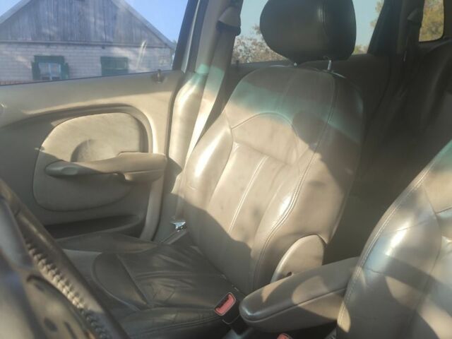 Сірий Крайслер PT Cruiser, об'ємом двигуна 2 л та пробігом 243 тис. км за 2504 $, фото 5 на Automoto.ua
