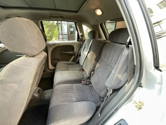 Сірий Крайслер PT Cruiser, об'ємом двигуна 2 л та пробігом 250 тис. км за 2950 $, фото 4 на Automoto.ua