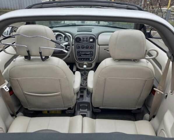 Серый Крайслер ПТ Крузер, объемом двигателя 2.43 л и пробегом 162 тыс. км за 4300 $, фото 4 на Automoto.ua