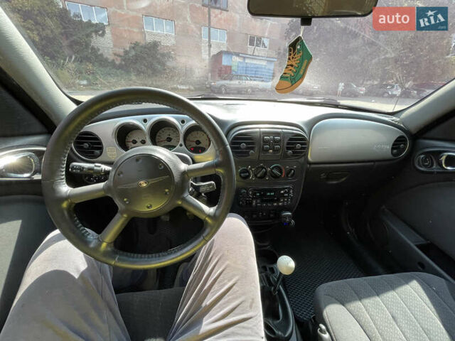 Сірий Крайслер PT Cruiser, об'ємом двигуна 2.15 л та пробігом 300 тис. км за 4100 $, фото 8 на Automoto.ua