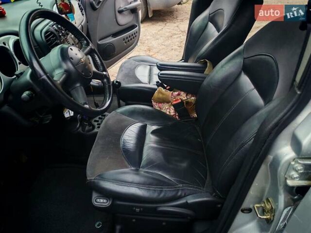 Серый Крайслер ПТ Крузер, объемом двигателя 2.15 л и пробегом 263 тыс. км за 5500 $, фото 11 на Automoto.ua