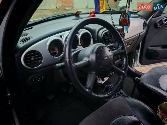 Серый Крайслер ПТ Крузер, объемом двигателя 2.15 л и пробегом 263 тыс. км за 5500 $, фото 13 на Automoto.ua