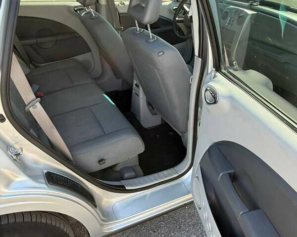 Сірий Крайслер PT Cruiser, об'ємом двигуна 2.43 л та пробігом 158 тис. км за 6200 $, фото 9 на Automoto.ua