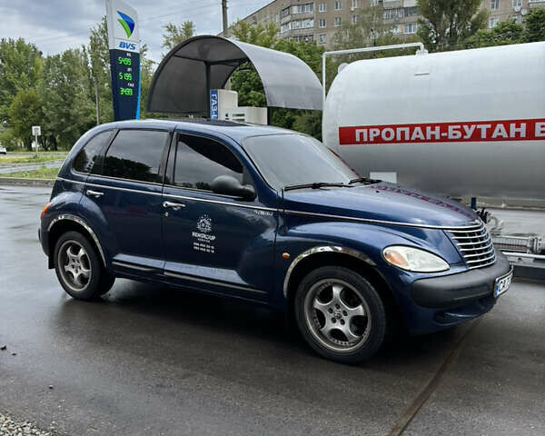 Синий Крайслер ПТ Крузер, объемом двигателя 2 л и пробегом 350 тыс. км за 3200 $, фото 1 на Automoto.ua