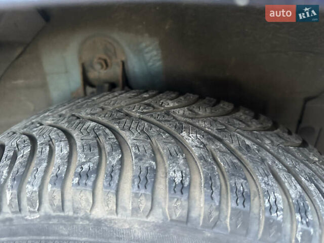 Синий Крайслер ПТ Крузер, объемом двигателя 2.4 л и пробегом 158 тыс. км за 3600 $, фото 19 на Automoto.ua