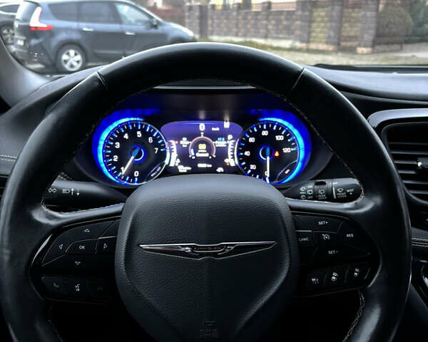 Белый Крайслер Пасифик, объемом двигателя 3.61 л и пробегом 97 тыс. км за 27600 $, фото 12 на Automoto.ua