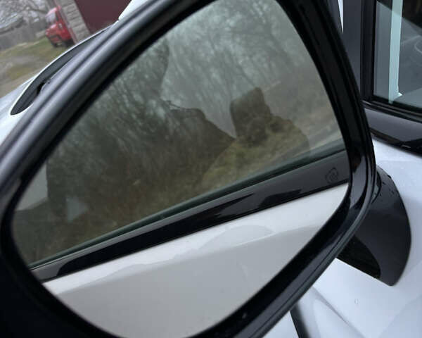 Белый Крайслер Пасифик, объемом двигателя 3.61 л и пробегом 97 тыс. км за 27600 $, фото 22 на Automoto.ua