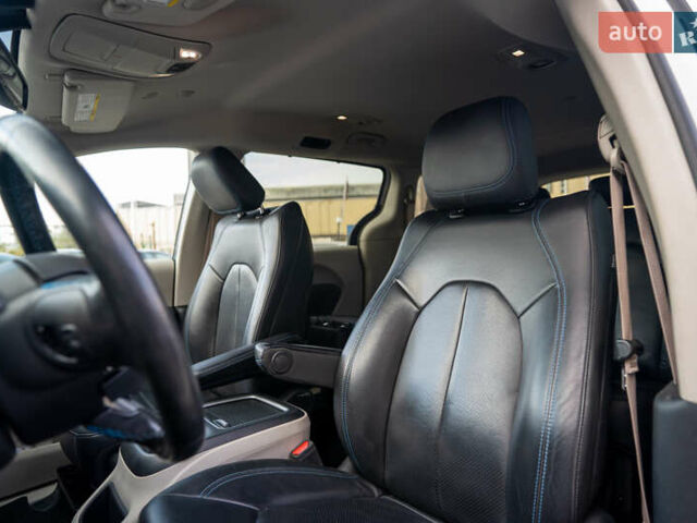 Белый Крайслер Пасифик, объемом двигателя 3.6 л и пробегом 135 тыс. км за 28000 $, фото 14 на Automoto.ua