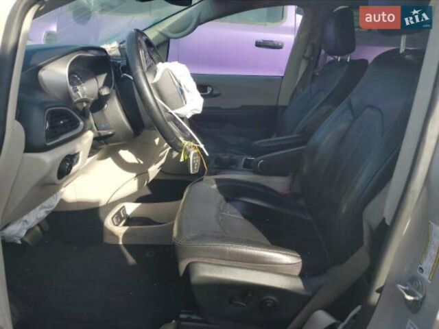 Білий Крайслер Pacifica, об'ємом двигуна 3.6 л та пробігом 146 тис. км за 11000 $, фото 8 на Automoto.ua