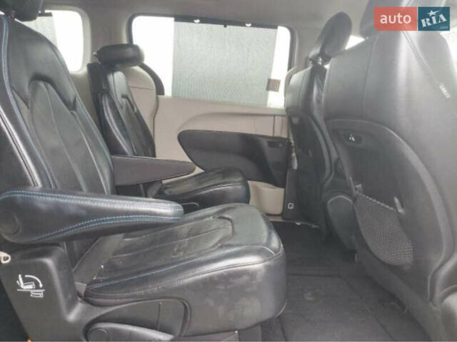 Білий Крайслер Pacifica, об'ємом двигуна 3.6 л та пробігом 146 тис. км за 11000 $, фото 7 на Automoto.ua