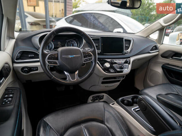 Белый Крайслер Пасифик, объемом двигателя 3.6 л и пробегом 135 тыс. км за 28000 $, фото 18 на Automoto.ua