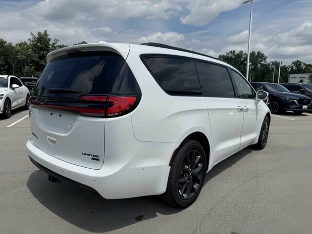 Білий Крайслер Pacifica, об'ємом двигуна 3.6 л та пробігом 36 тис. км за 17300 $, фото 4 на Automoto.ua