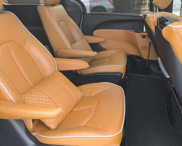 Білий Крайслер Pacifica, об'ємом двигуна 3.6 л та пробігом 12 тис. км за 45000 $, фото 15 на Automoto.ua
