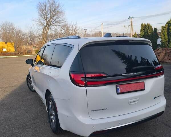 Білий Крайслер Pacifica, об'ємом двигуна 3.6 л та пробігом 20 тис. км за 42500 $, фото 5 на Automoto.ua