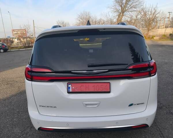 Білий Крайслер Pacifica, об'ємом двигуна 3.6 л та пробігом 20 тис. км за 42500 $, фото 6 на Automoto.ua