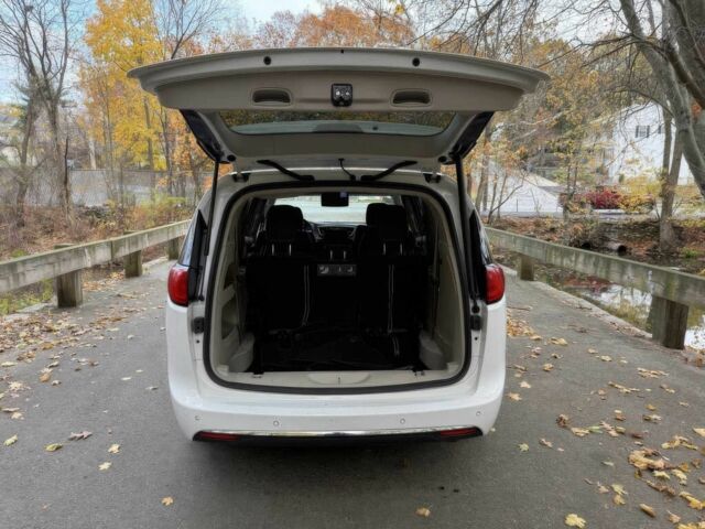 Белый Крайслер Пасифик, объемом двигателя 3.6 л и пробегом 36 тыс. км за 13000 $, фото 12 на Automoto.ua