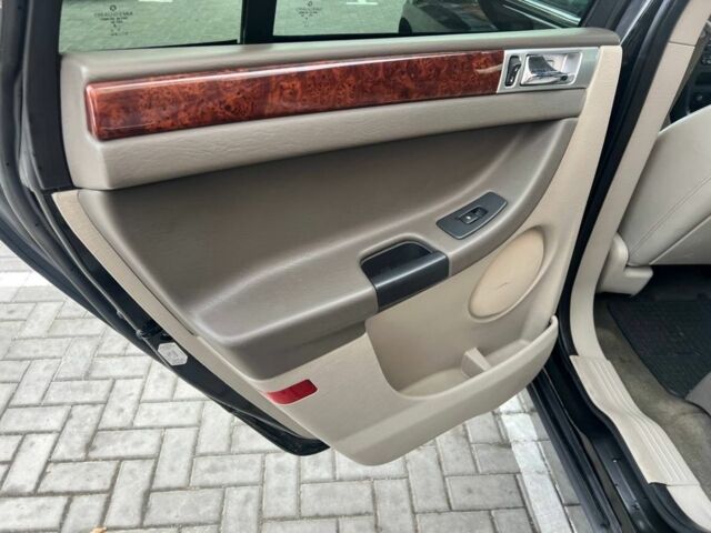 Чорний Крайслер Pacifica, об'ємом двигуна 3.5 л та пробігом 238 тис. км за 4500 $, фото 9 на Automoto.ua