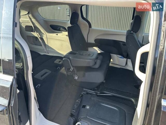 Чорний Крайслер Pacifica, об'ємом двигуна 3.61 л та пробігом 78 тис. км за 15500 $, фото 23 на Automoto.ua