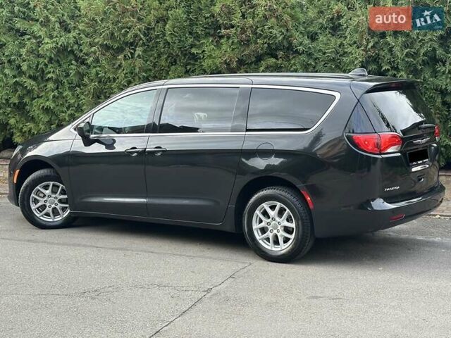 Чорний Крайслер Pacifica, об'ємом двигуна 3.61 л та пробігом 78 тис. км за 15500 $, фото 8 на Automoto.ua