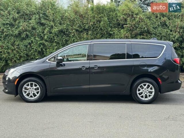 Чорний Крайслер Pacifica, об'ємом двигуна 3.61 л та пробігом 78 тис. км за 15500 $, фото 7 на Automoto.ua