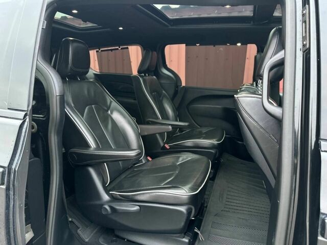 Черный Крайслер Пасифик, объемом двигателя 3.6 л и пробегом 233 тыс. км за 20350 $, фото 22 на Automoto.ua